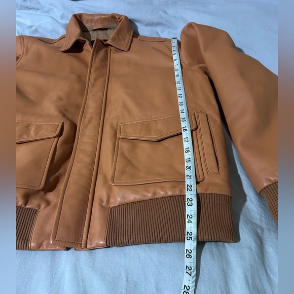Men's Tan Leather Bomber Jacket - Picture 5 of 7
